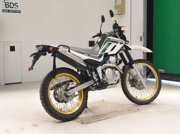 Мотоцикл Yamaha SEROW XT250 с пробегом 16827 km