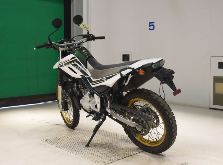 Мотоцикл Yamaha SEROW XT250 с пробегом 16827 km