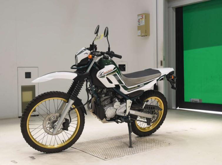 Мотоцикл Yamaha SEROW XT250 с пробегом 16827 km
