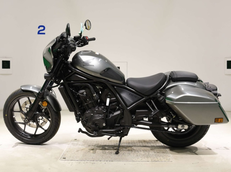 Мотоцикл Honda rebel 1100t