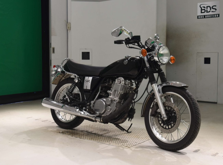 Мотоцикл Yamaha SR400 с пробегом 13022 km