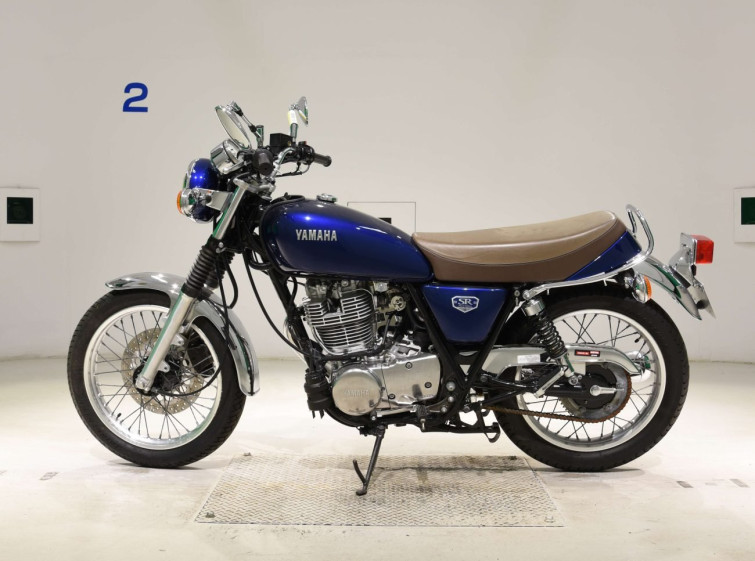 Мотоцикл Yamaha SR400 с пробегом 1170 km