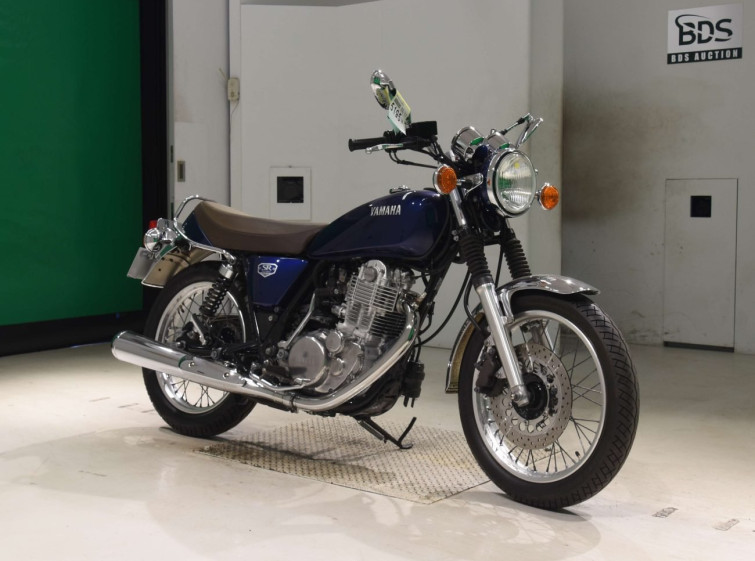 Мотоцикл Yamaha SR400 с пробегом 1170 km