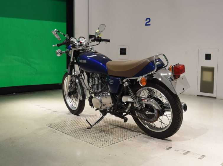 Мотоцикл Yamaha SR400 с пробегом 1170 km