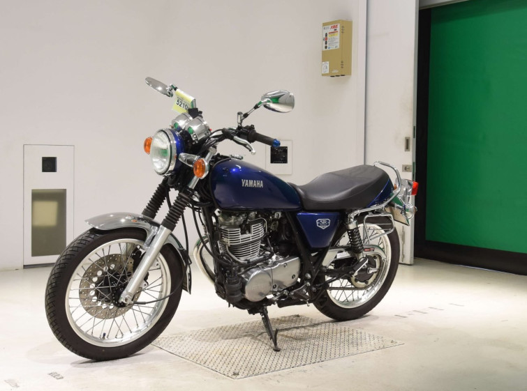 Мотоцикл Yamaha SR400 з пробігом 11063 km