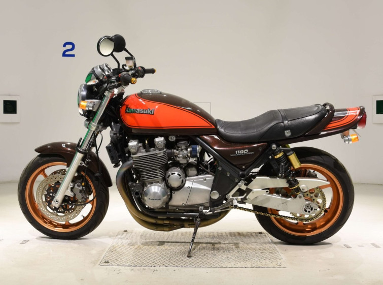 Мотоцикл Kawasaki ZEPHYR1100 с пробегом 23667 km