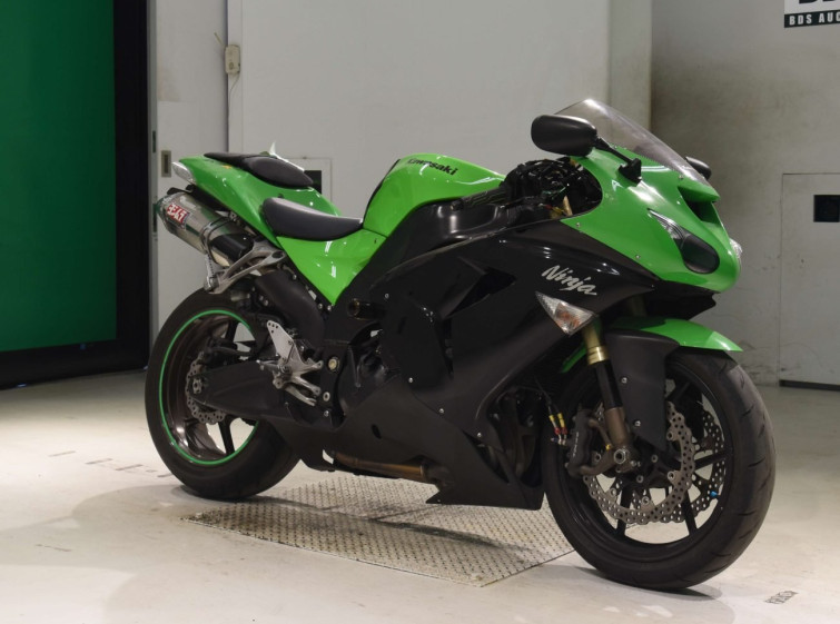Мотоцикл Kawasaki NINJA ZX-10R з пробігом 8575 km