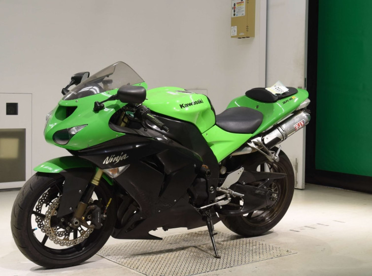 Мотоцикл Kawasaki NINJA ZX-10R з пробігом 8575 km