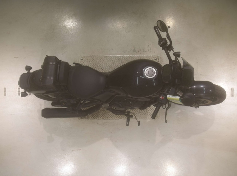 Мотоцикл Honda REBEL CMX1100 з пробігом 14568 km