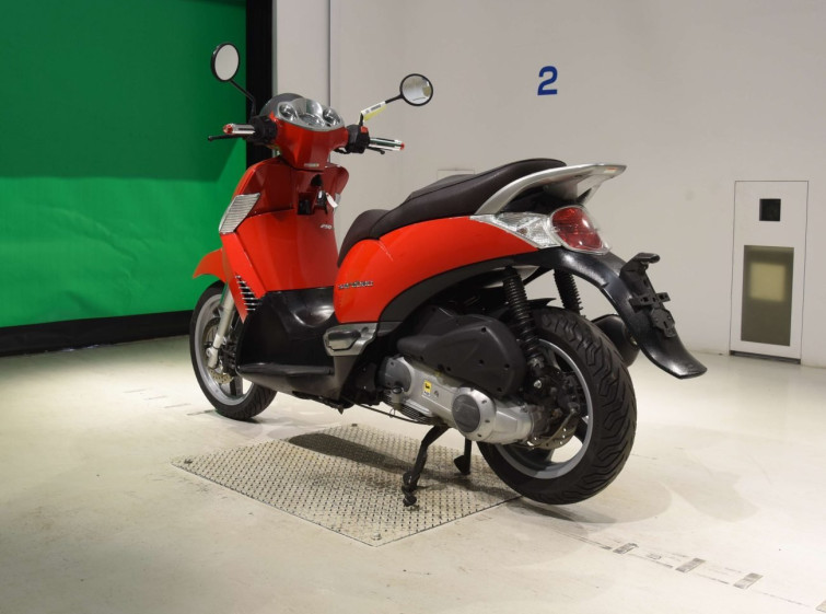 Мотоцикл Aprilia SCARABEO с пробегом 12548 m