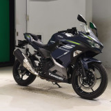 Мотоцикл Kawasaki NINJA400 с пробегом 5611 km