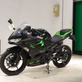 Мотоцикл Kawasaki NINJA400 с пробегом 1837 km