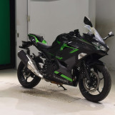 Мотоцикл Kawasaki NINJA400 с пробегом 1837 km