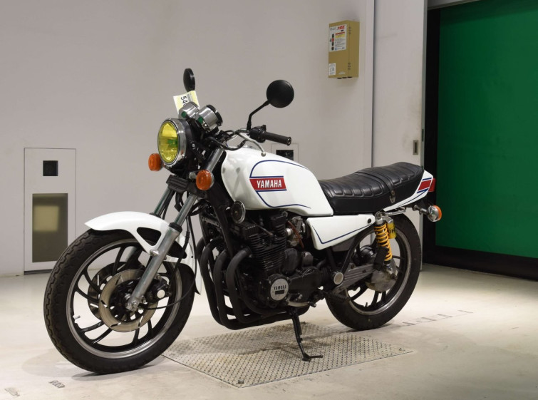 Мотоцикл Yamaha XJ750E с пробегом 12349 km