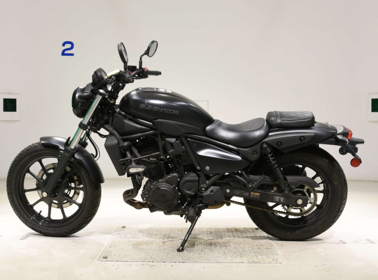 Мотоцикл Kawasaki ELIMINATOR 400 з пробігом 6482 km