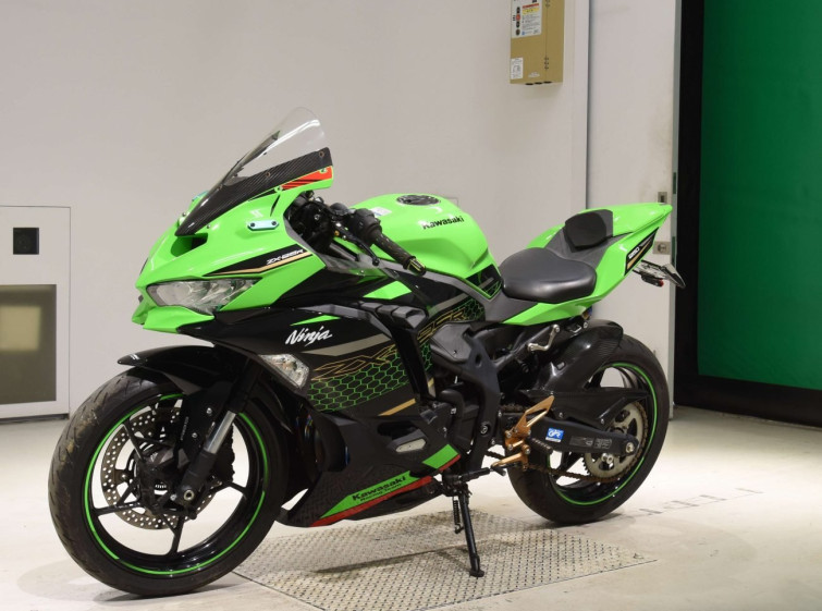 Мотоцикл Kawasaki zx-25r se с пробегом 6834 km