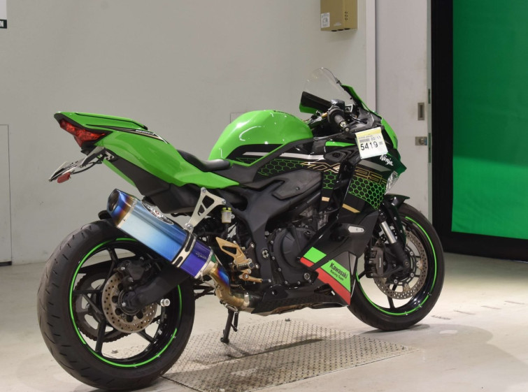 Мотоцикл Kawasaki zx-25r se с пробегом 6834 km