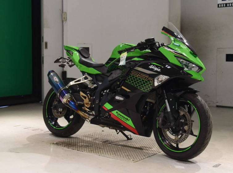 Мотоцикл Kawasaki zx-25r se с пробегом 6834 km