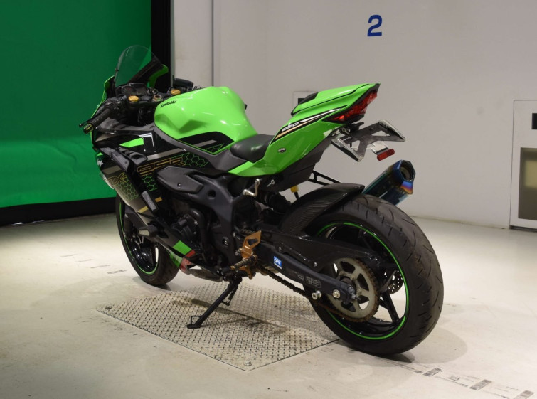 Мотоцикл Kawasaki zx-25r se с пробегом 6834 km