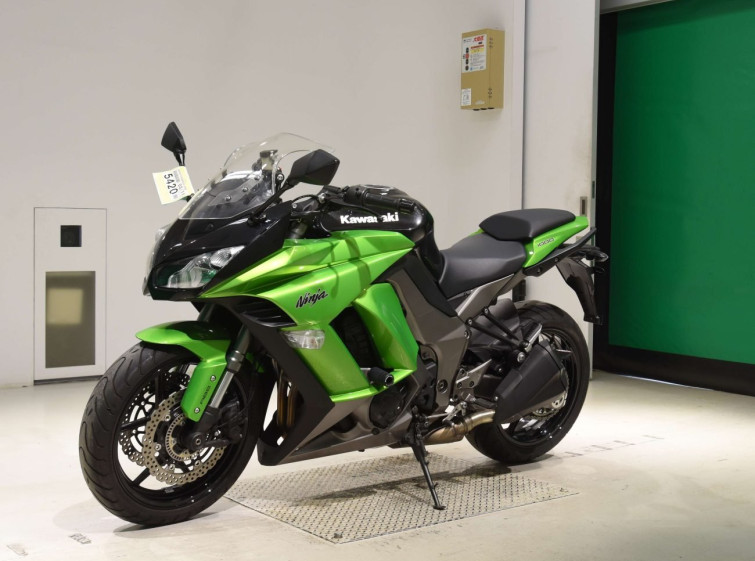 Мотоцикл Kawasaki ninja 1000 с пробегом 12507 km
