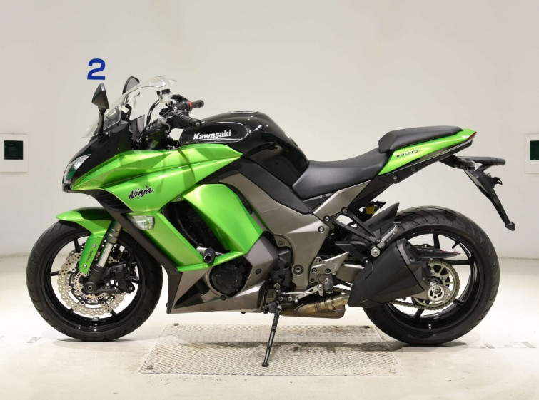 Мотоцикл Kawasaki ninja 1000 с пробегом 12507 km