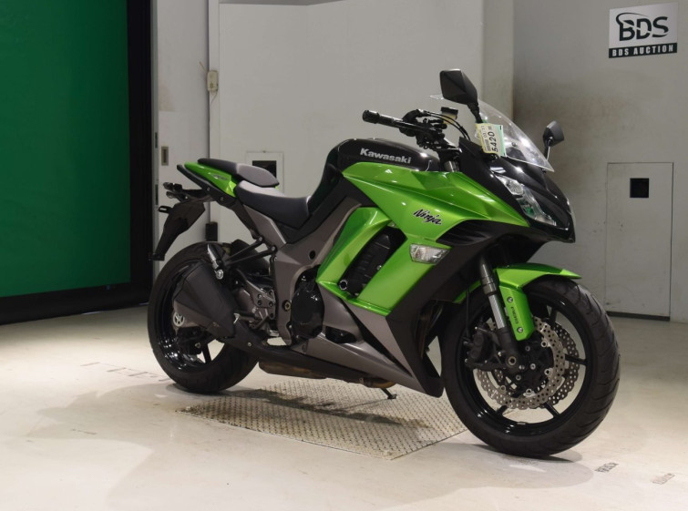 Мотоцикл Kawasaki ninja 1000 с пробегом 12507 km