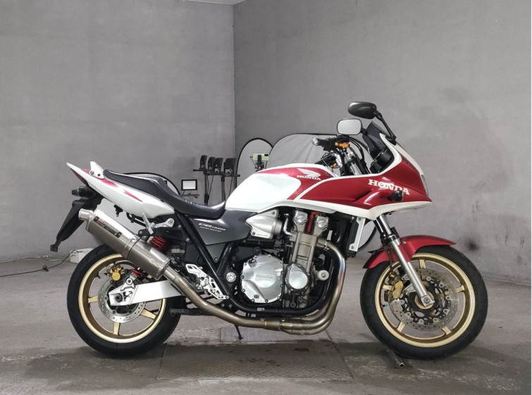 Мотоцикл Honda CB1300 SUPER BOL D’OR з пробігом 44111 km