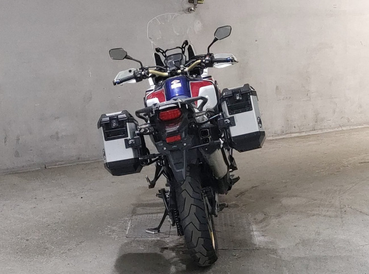 Мотоцикл Honda AFRICATWIN CRF1000L с пробегом 25001 km