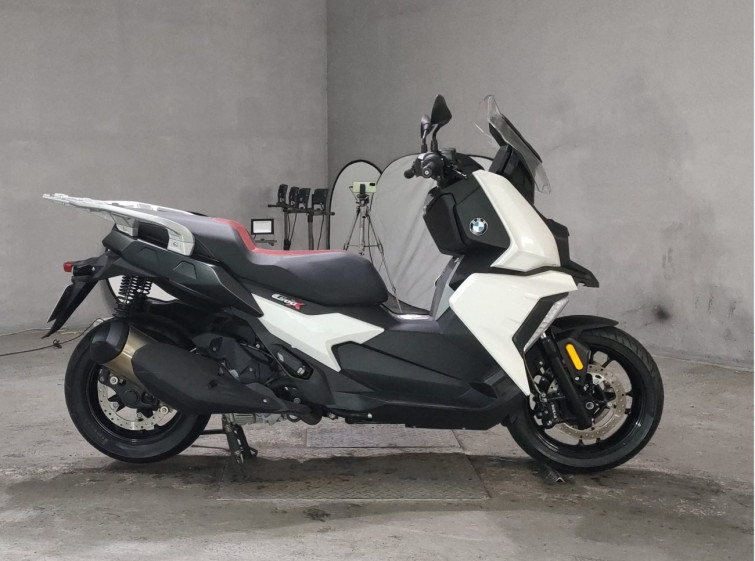 Мотоцикл BMW C400X з пробігом 4247 km