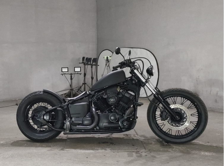 Мотоцикл Yamaha DRAGSTAR XVS400