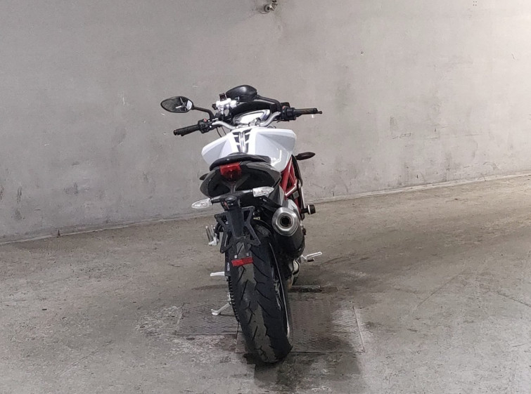 Мотоцикл MV Agusta BRUTALE800 з пробігом 2937 km