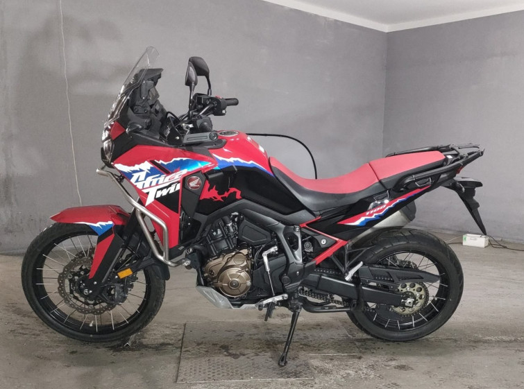 Мотоцикл Honda AFRICATWIN CRF1100L з пробігом 8326 km