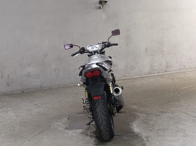 Мотоцикл Honda CB400SFV с пробегом 65422 km