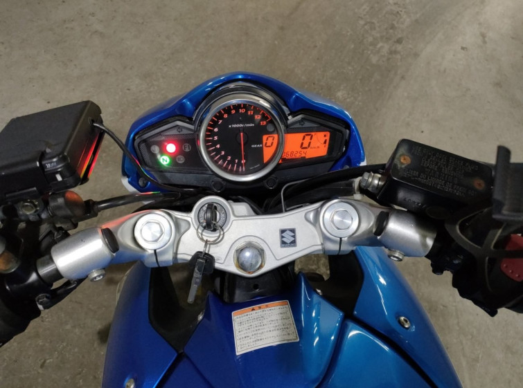 Мотоцикл Suzuki GSR250 с пробегом 68254 km