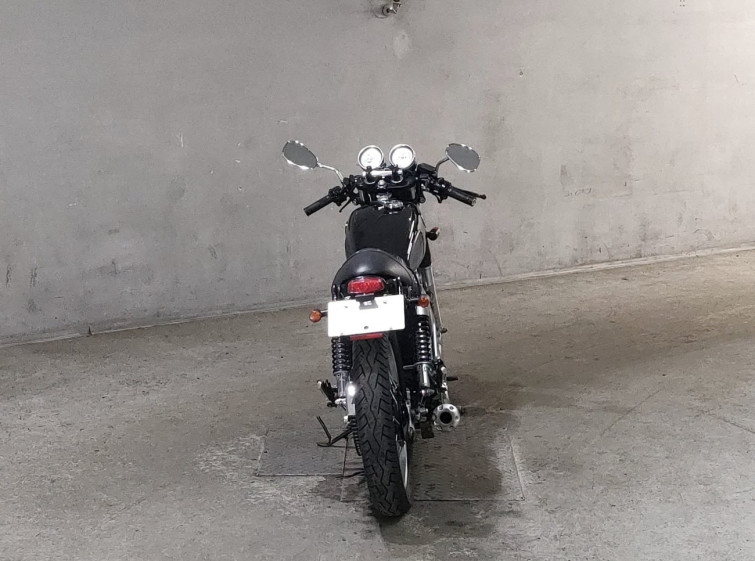 Мотоцикл Yamaha SR400 з пробігом 5166 km