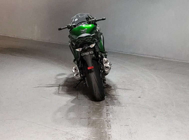 Мотоцикл Kawasaki Z1000 с пробегом 31782 km