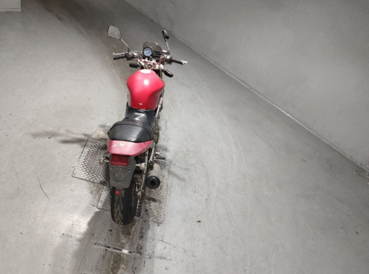 Мотоцикл Honda VTR250 з пробігом 16594 km