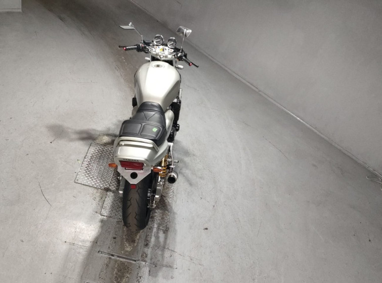 Мотоцикл Yamaha XJR1200 з пробігом 7813 km