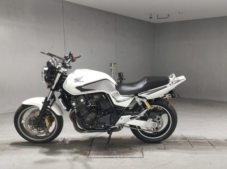 Мотоцикл Honda CB400SFV с пробегом 42880 km