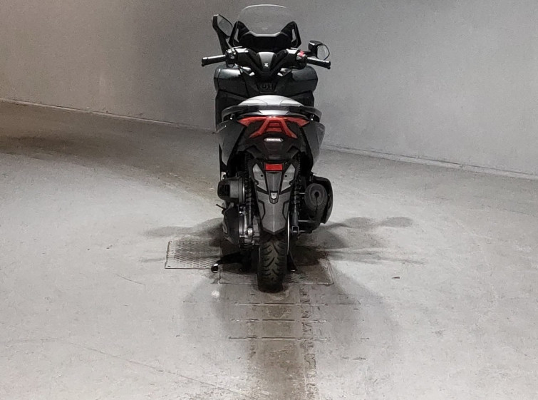 Мотоцикл Honda FORZA с пробегом 2142 km
