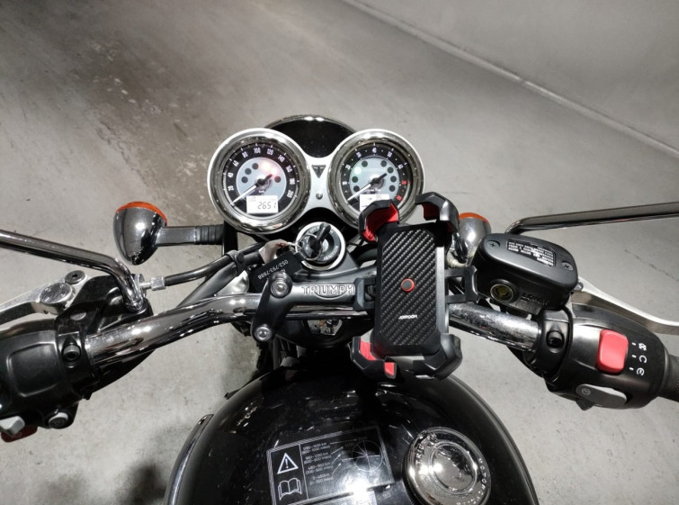 Мотоцикл Triumph T120 BONNEVILLE з пробігом 2651 km