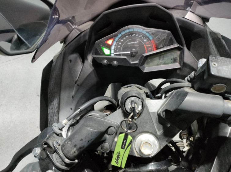 Мотоцикл Kawasaki NINJA250 з пробігом 10356 km