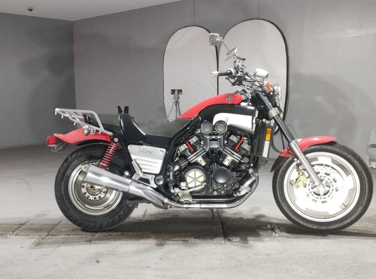 Мотоцикл Yamaha V-MAX1200 з пробігом 34904 m