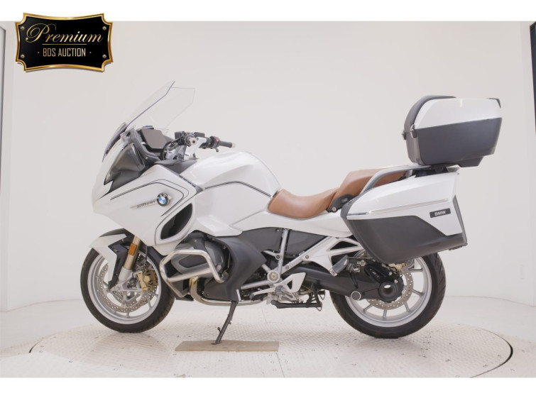 Мотоцикл BMW R1250RT з пробігом 1590 km
