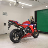 Мотоцикл Honda CBR600RR с пробегом 8030 km