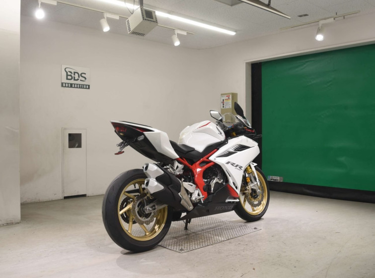 Мотоцикл Honda CBR250RR-2A с пробегом 18688 km