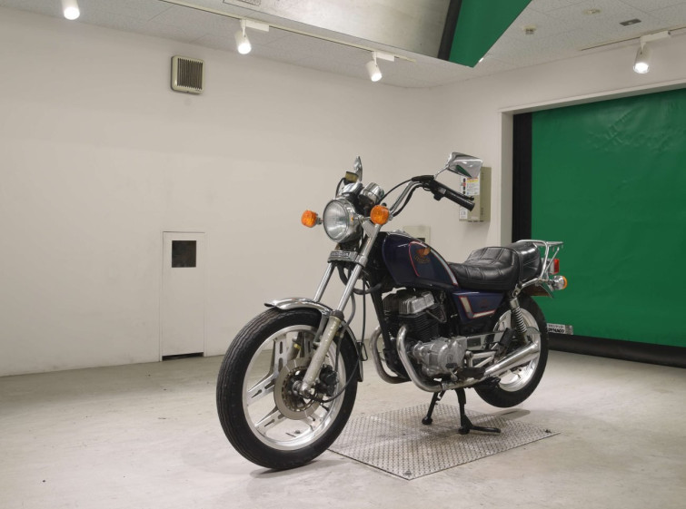 Мотоцикл Honda 250T LA CUSTOM з пробігом 12181 km