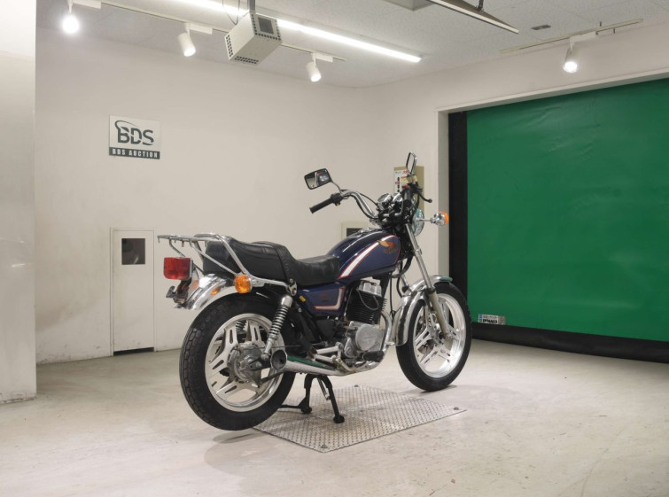 Мотоцикл Honda 250T LA CUSTOM з пробігом 12181 km