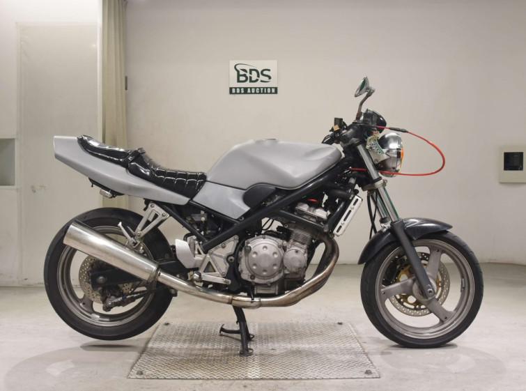 Мотоцикл Suzuki BANDIT250 з пробігом 38495 km