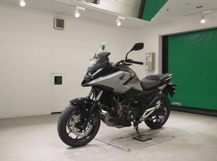 Мотоцикл Honda NC750X-3 з пробігом 24 km